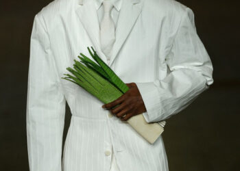 Colour and ease lift Paris Men's Fashion Week