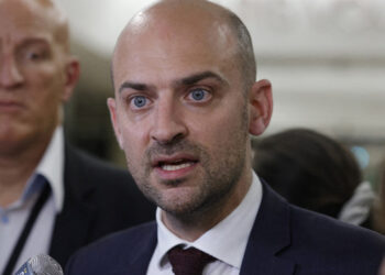 France offers to help make Gaza food distribution safer