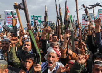 Yemen's Huthi rebels say fired missile at Israel