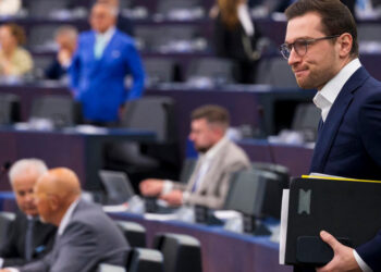 French police raid far-right party HQ over campaign financing