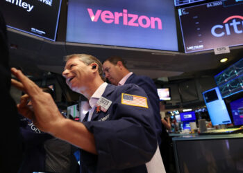 Nasdaq end at records, adding to big quarterly gains