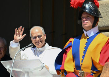 Pope has first call with Palestinian chief Abbas