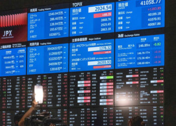 Trump announces 'massive' Japan trade deal