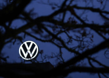 Volkswagen takes 1.3-bn-euro hit from Trump tariffs
