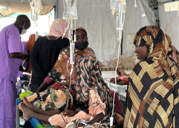 EU calls on 'all parties' in Sudan to let in international aid