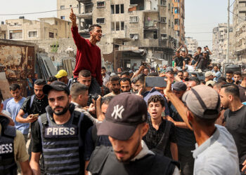 France urges Israel to grant journalists 'safe' access to Gaza