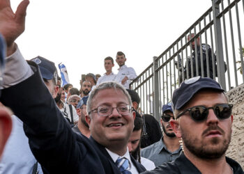 Israeli far-right minister prays on Al-Aqsa compound in Jerusalem
