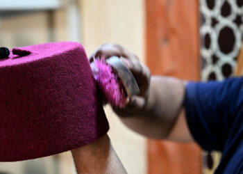 Lebanese craftsman keeps up tradition of tarboosh hat-making