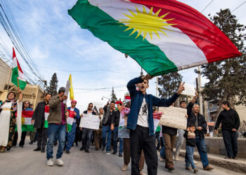 Syria, Kurdish officials meet after Paris talks canned