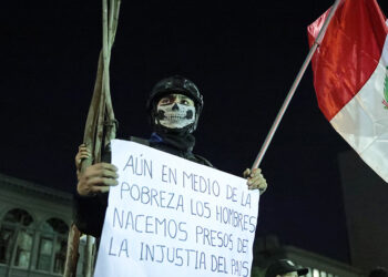 At least 19 injured in Peru anti-government protests
