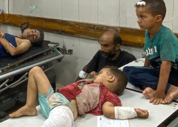First group of sick, injured Gaza kids UK-bound under govt scheme
