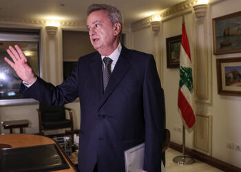 Lebanon ex-bank chief leaves custody after posting record bail: official