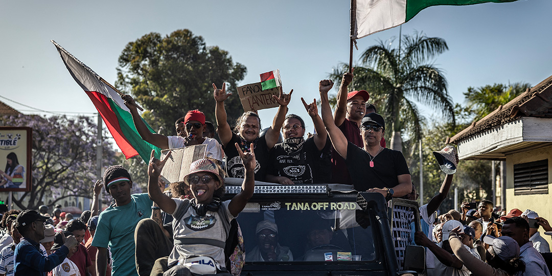 Elite Madagascar military unit says taking power after president impeached