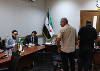 Hundreds of Syrians in Libya take up offer of free tickets home