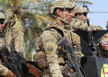 Iraqi Defense Minister Confirms Land Distribution to Officers and Soldiers Across All Provinces