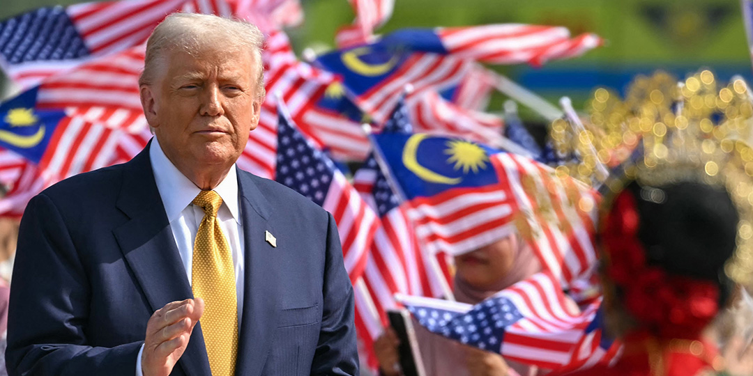 Trump departs Malaysia for Japan on second leg of Asia tour