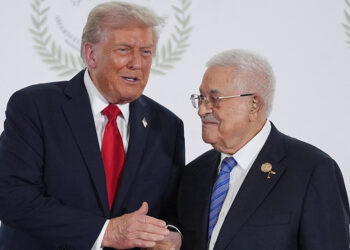 Trump meets Palestinian president Abbas at Egypt summit