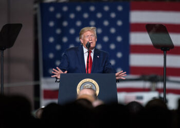 Trump says expects to meet Brazil's Lula on Asia trip