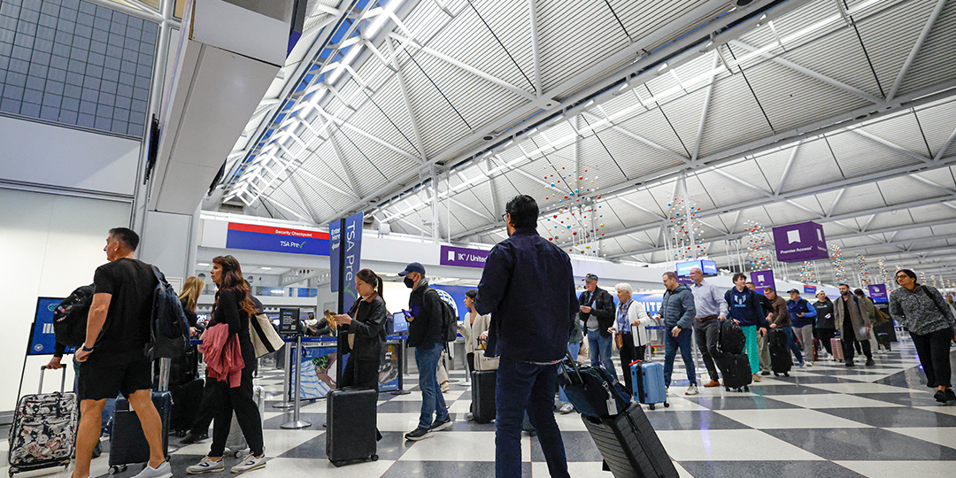 Hundreds of flights cut across US in government paralysis