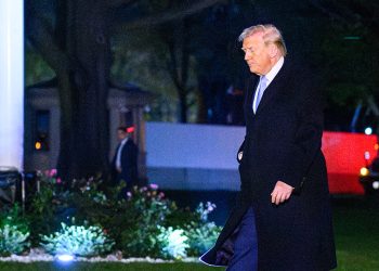 In reversal, Trump supports House vote to release Epstein files