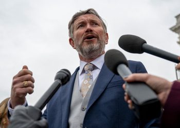 US Senate approves bill to release Epstein files