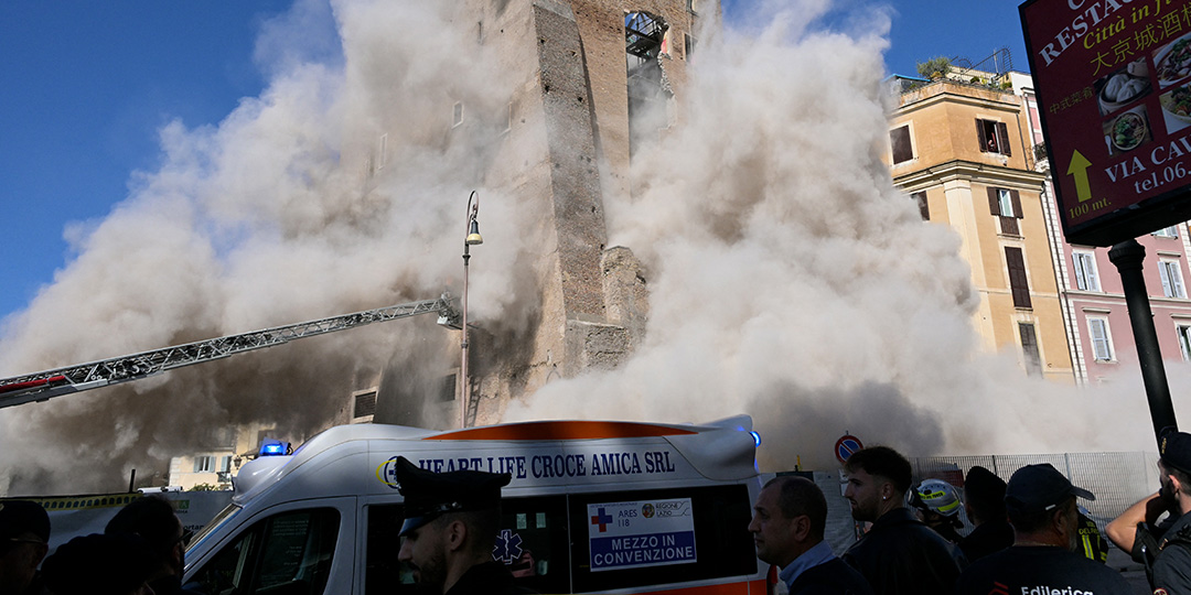 Worker dies after medieval tower partly collapses in Rome
