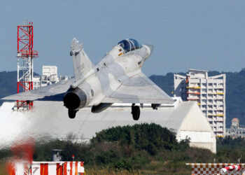 China says starts live-fire drills around Taiwan