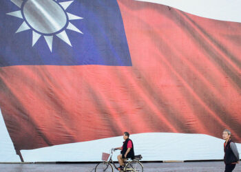 China tells US to 'immediately' stop arming Taiwan