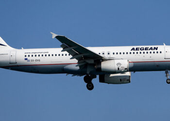 First EU airline flight in 35 years lands in Baghdad