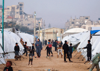 Israel demolishes east Jerusalem building, evicting Palestinians