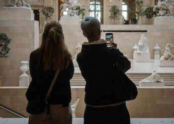 Louvre management says to partially reopen museum despite strike