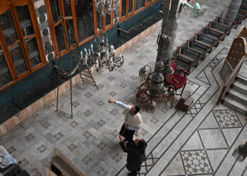 Syrian Jewish group to work on returning seized property