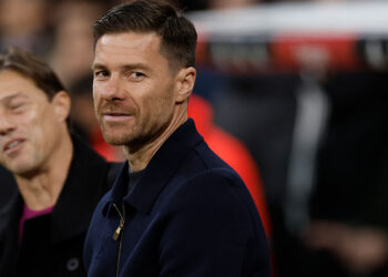 Flick Backs Alonso for a "Great Future" Following Real Madrid Departure