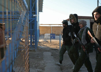 Trump Claims He Cooperated with Damascus to Prevent Escape of ISIS Prisoners