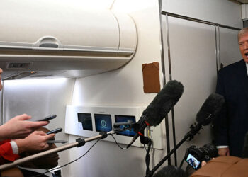 Trump Claims Iranian Leadership Seeks to Negotiate