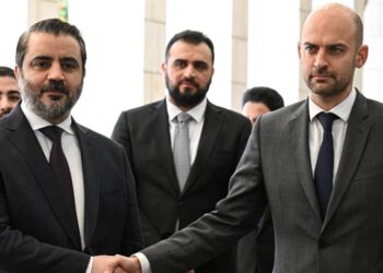 French foreign minister tour - جولة وزير الخارجية الفرنسي
