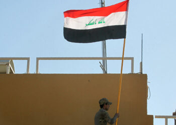 Iraq closes airspace