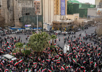 Iraqi pro-Iran group threatens imminent attacks on US bases