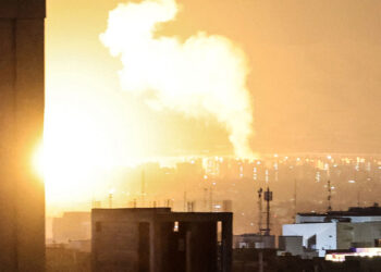Iran strikes Bahrain - إيران تضرب البحرين