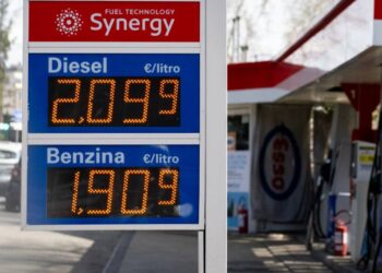 Iranian attacks Gulf oil facilities energy prices