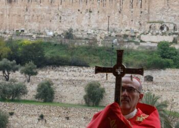 Israel blocks Jerusalem's Latin Patriarch from entering Holy Sepulchre on Palm Sunday