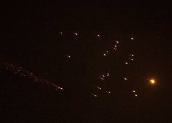 israel-strikes-iran-naval-weapons-complex-2026 - إسرائيل تقصف المنشآت العسكرية الإيرانية