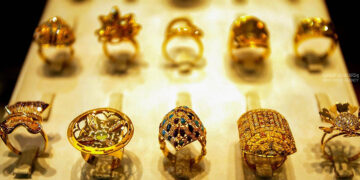 Iraq gold imports Baghdad airport - العراق استيراد الذهب مطار بغداد التجارة