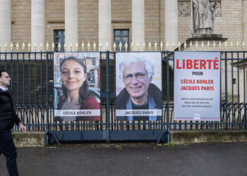 Macron Iran releases French detainees Collet Paris espionage - ماكرون إفراج إيران فرنسيين كولر باريس احتجاز
