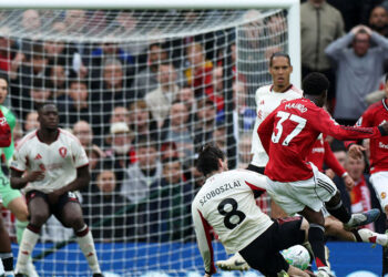 Manchester United defeats Liverpool - مانشستر يونايتد يهزم ليفربول