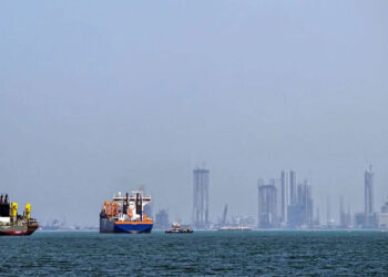 Strait of Hormuz - مضيق هرمز