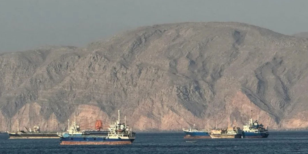 US lifts naval blockade on Iran - رفع الحصار البحري عن إيران
