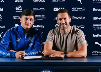 Manchester City extend Khosanov contract