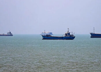 Strait of Hormuz - مضيق هرمز