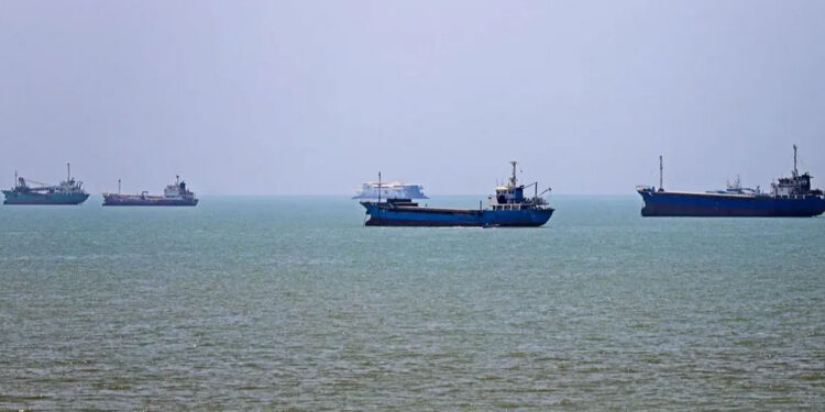 Strait of Hormuz - مضيق هرمز